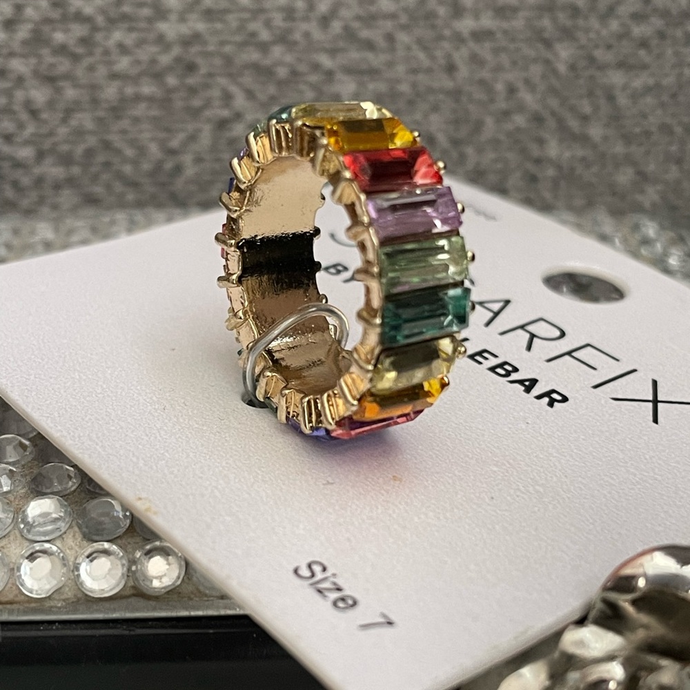 ✨Multi Color Stone Ring Size 7✨NWT - Picture 2 of 7